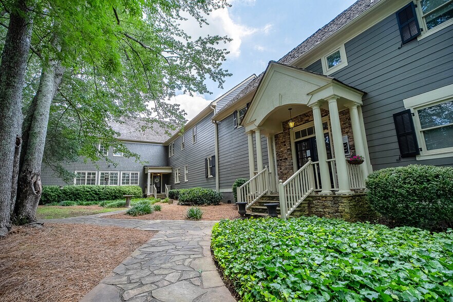 5920 Odell St, Cumming, GA à vendre - Photo du bâtiment - Image 2 de 10