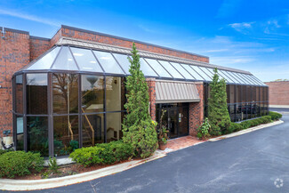 More details for 3175 Commercial Ave, Northbrook, IL - Office for Lease