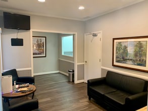 118 Hospital St, Mocksville, NC for lease Building Photo- Image 1 of 1