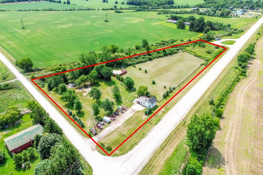 9819 Oneida Rd, Shedden, ON à vendre Aérien- Image 1 de 13
