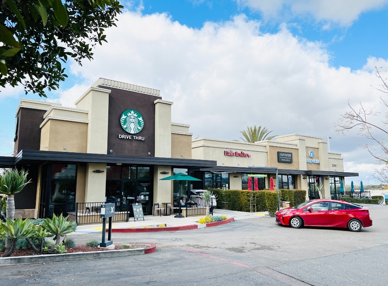 3295 Business Park Dr, Vista, CA for lease - Primary Photo - Image 2 of 4