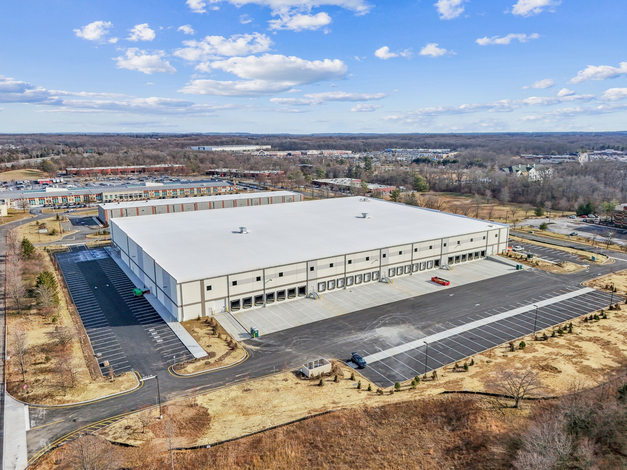 600 Horizon Dr, Hamilton, NJ for lease Building Photo- Image 1 of 14