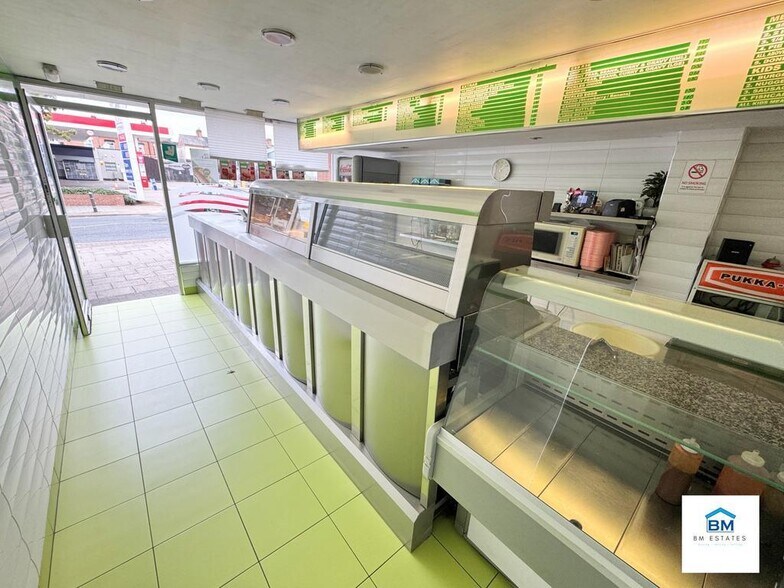 184 Fosse Rd N, Leicester à vendre - Photo du bâtiment - Image 3 de 14