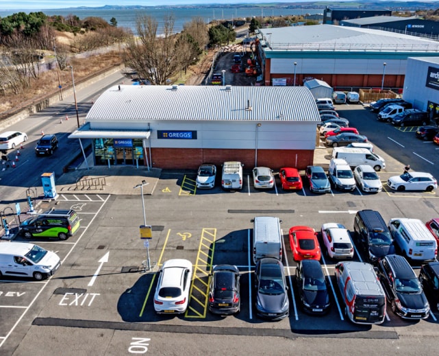 Portfolio of 3 properties for sale on LoopNet.ca Building Photo- Image 1 of 7