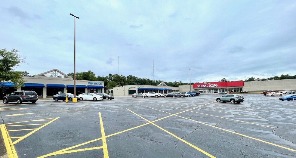 1615 E Shotwell St, Bainbridge, GA for lease - Building Photo - Image 3 of 32