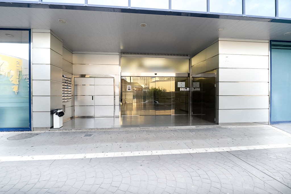 Lleida, LER 25191 - Unité 03 - - Photo intérieure - Image 1 of 16