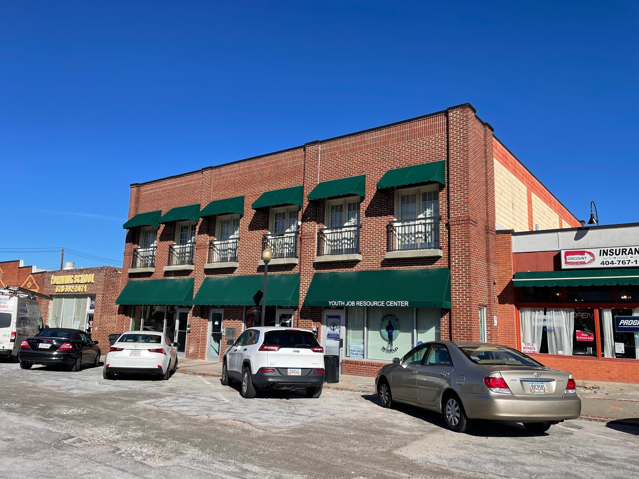 1607-1611 1/2 White Way, East Point, GA for sale Building Photo- Image 1 of 1