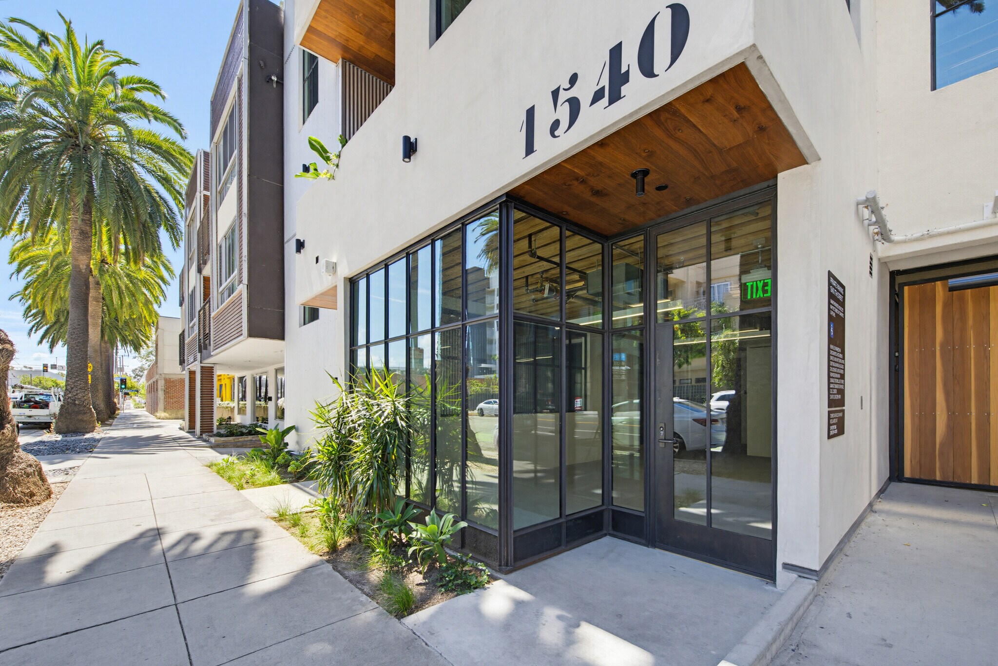 1540 7th St, Santa Monica, CA for lease Building Photo- Image 1 of 18