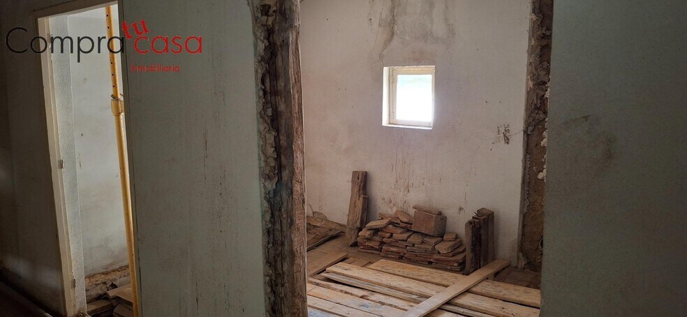 Immeuble residentiel dans Segovia, Segovia à vendre - Photo du bâtiment - Image 2 de 2