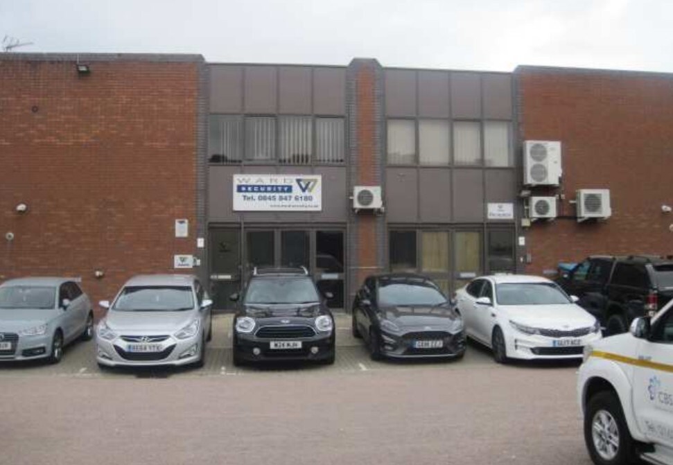 A9-A10 Medway City Centre, Rochester for lease Primary Photo- Image 1 of 2