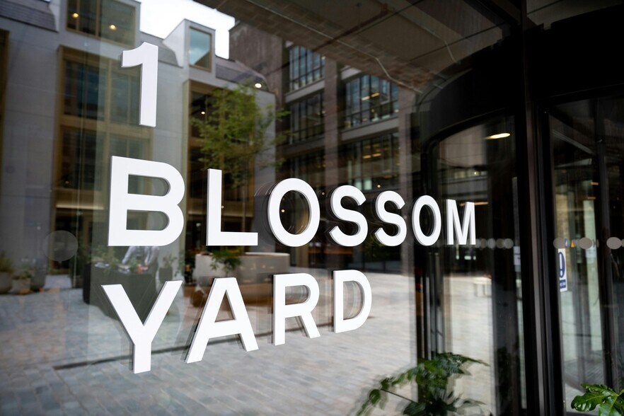 Blossom St, Londres à louer - Photo du bâtiment - Image 2 de 23