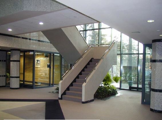 575 Lynnhaven Pky, Virginia Beach, VA for lease - Lobby - Image 2 of 7