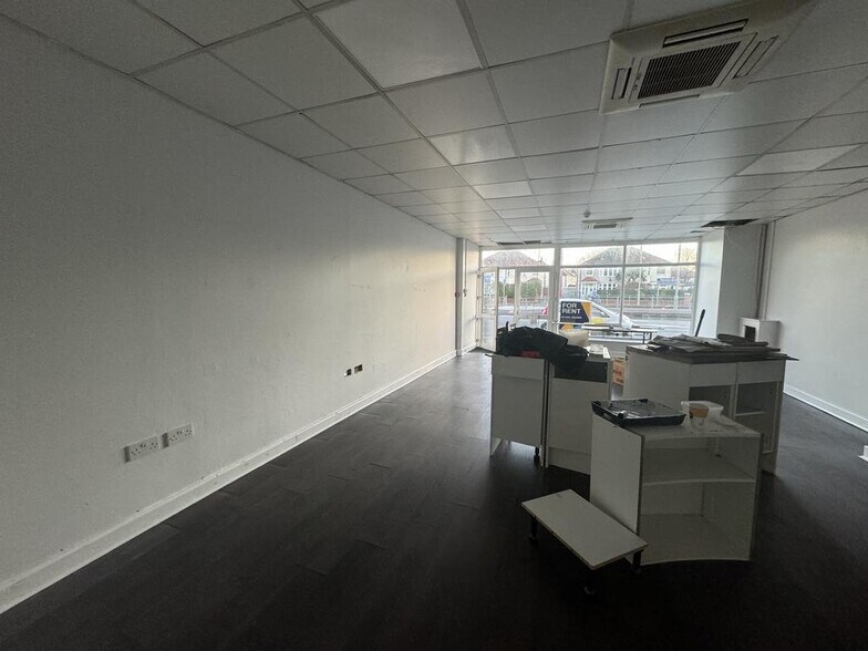 59 Rossall Rd, Thornton Cleveleys for lease - Building Photo - Image 3 of 5