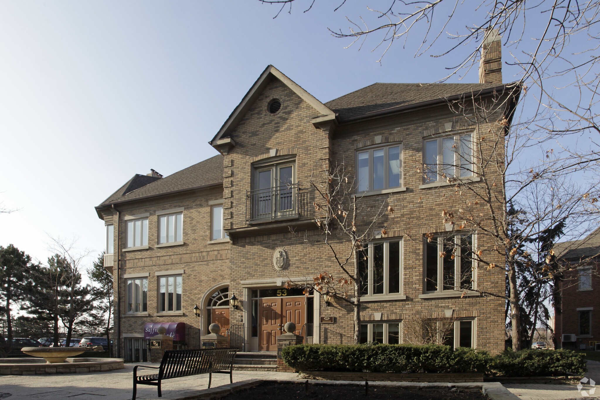 52 Village Centre Pl, Mississauga, ON for sale Primary Photo- Image 1 of 1