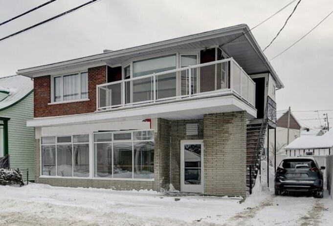 578 Rue Saint-Joseph, Lévis, QC for sale Primary Photo- Image 1 of 1