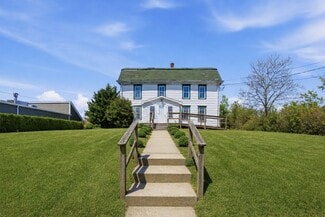 Plus de détails pour 1612 Main Rd, Riverhead, NY - Commerce de détail à vendre