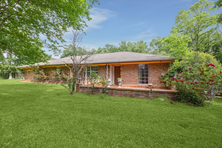 1631 Gault Rd, Houston, TX for sale - Primary Photo - Image 1 of 11