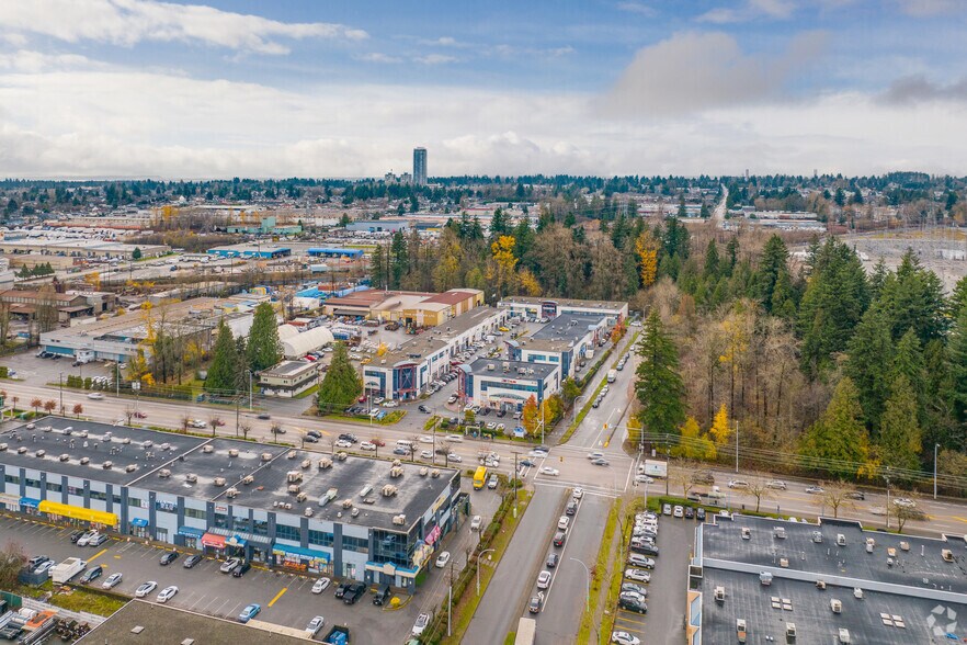 8381 128th St, Surrey, BC à louer - Aérien - Image 2 de 3