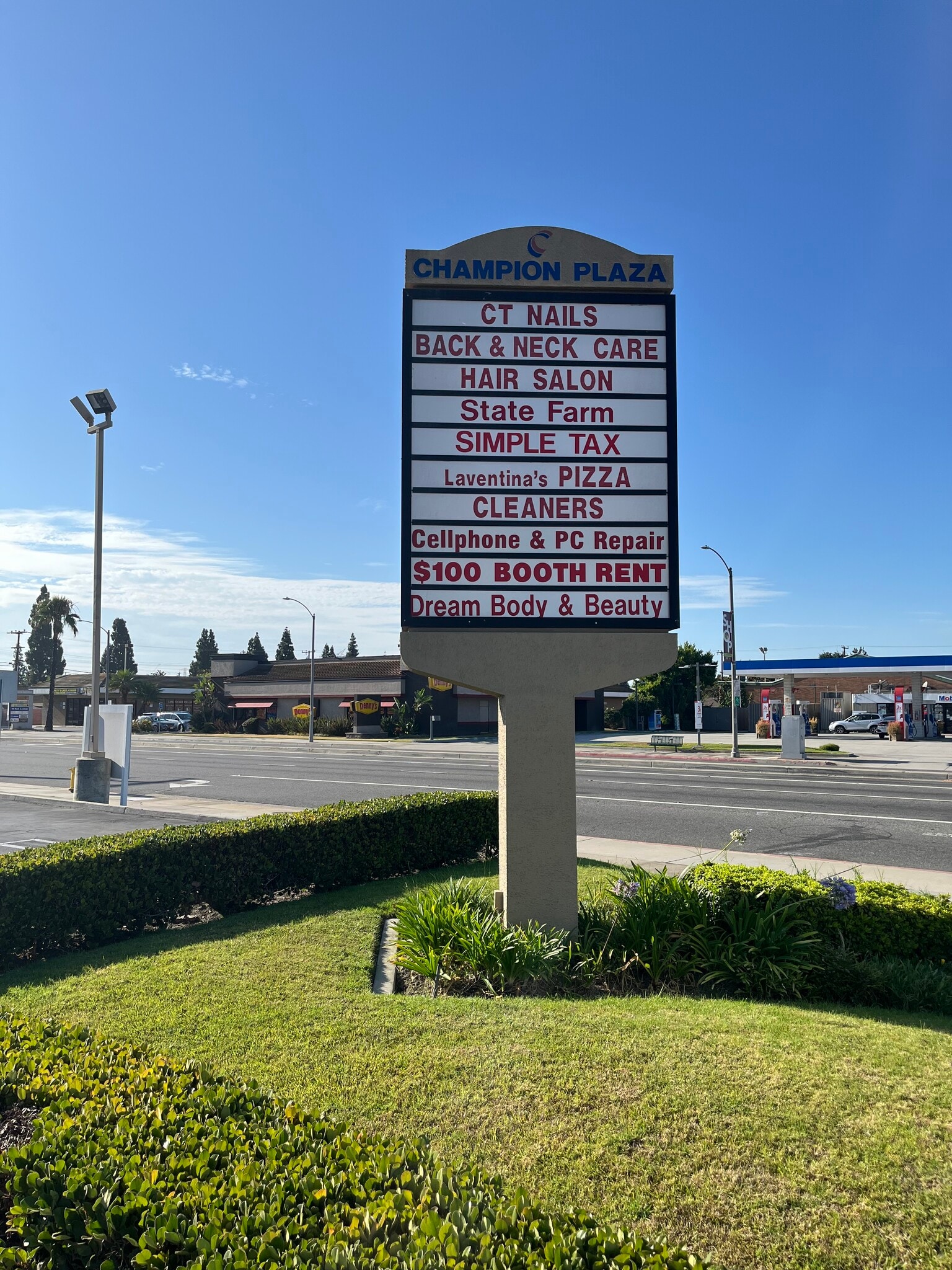 5802-5818 Bellflower Blvd, Lakewood, CA for lease Building Photo- Image 1 of 2