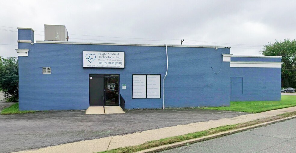 2040 Napfle Ave, Philadelphia, PA à louer - Photo du bâtiment - Image 3 de 14