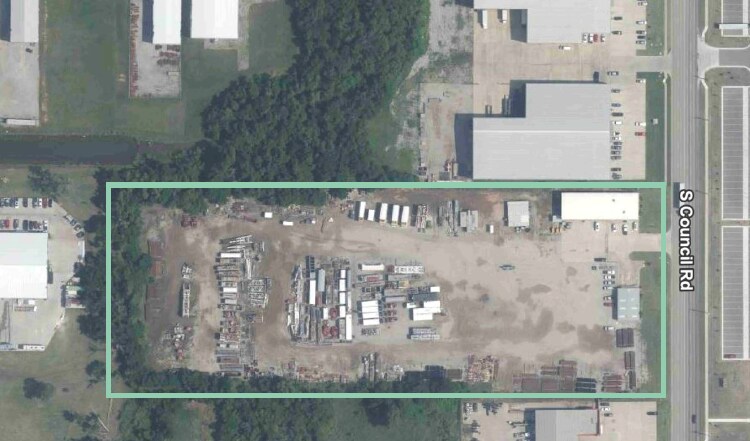 2521 S Council Rd, Oklahoma City, OK à louer - Photo du bâtiment - Image 3 de 8