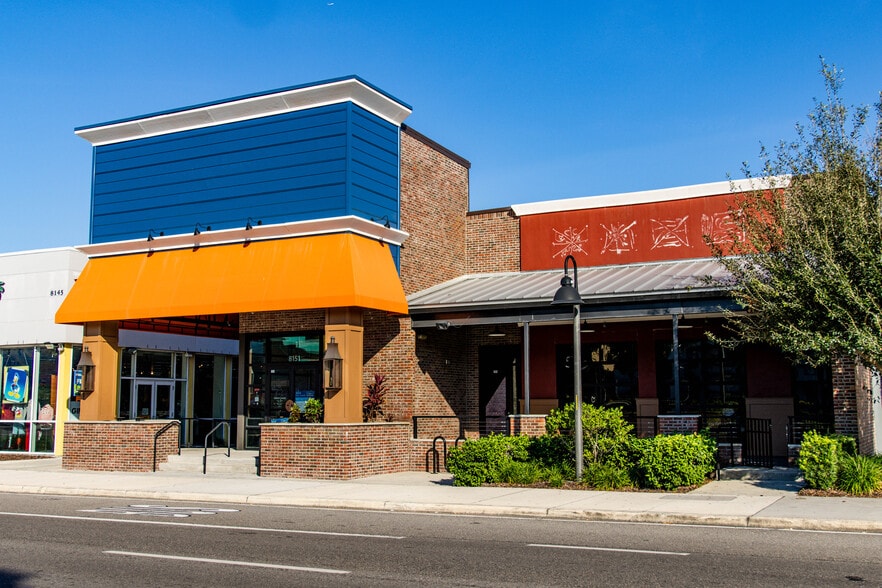 8151 International Dr, Orlando, FL for lease - Building Photo - Image 2 of 8