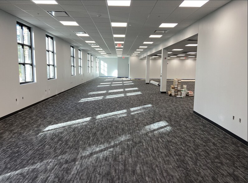 120 Riverview Dr, Savannah, GA à louer - Photo intérieure - Image 2 de 9