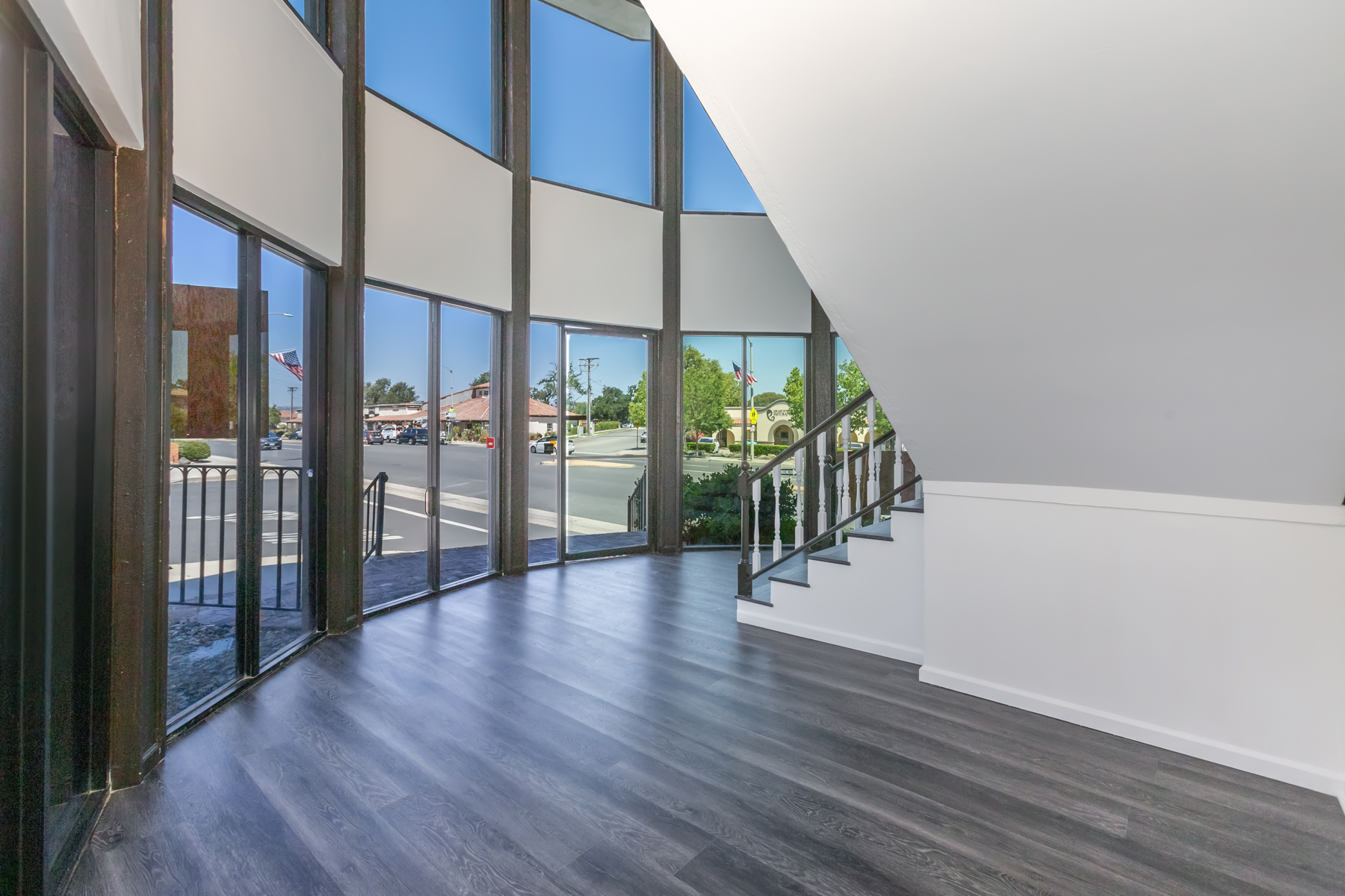 23030 Lyons Ave, Santa Clarita, CA for lease Interior Photo- Image 1 of 38