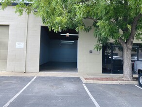 5859 Rosebud Ln, Sacramento, CA for lease Building Photo- Image 2 of 5