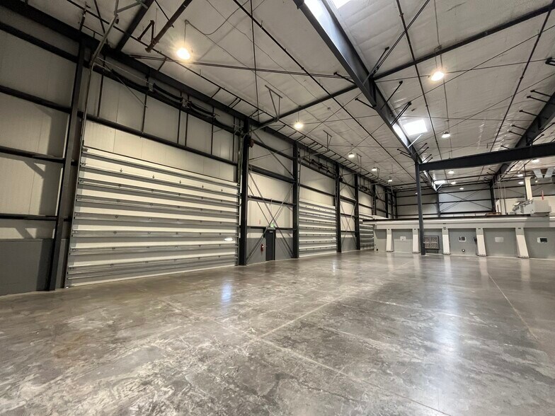 2392 Precision Dr, Minden, NV à louer - Photo intérieure - Image 3 de 8