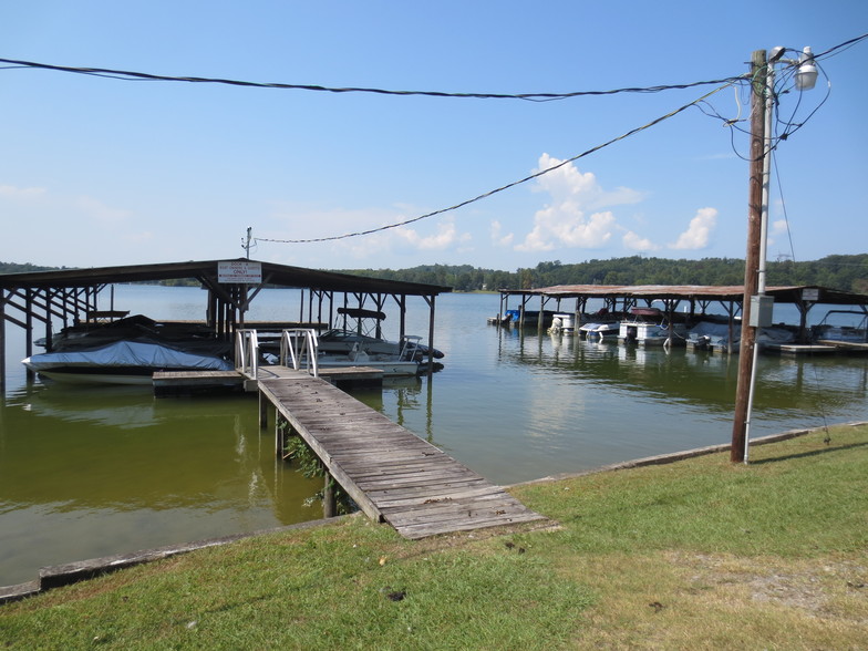 322 Sams Boat Dock Rd, Ten Mile, TN à vendre - Photo principale - Image 1 de 1