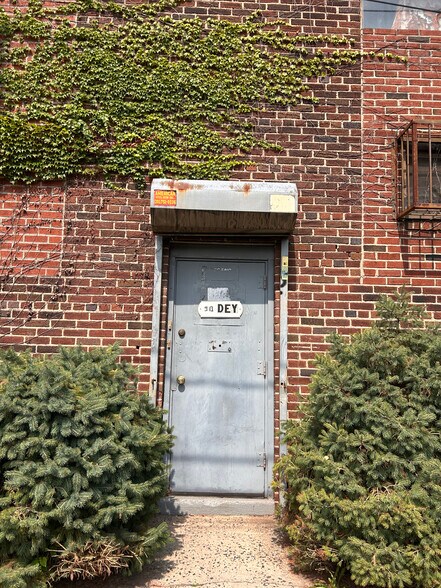 9-13 Dey St, Newark, NJ à vendre - Autre - Image 3 de 5