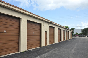 Palm Beach Self Storage Solutions - Entrepôt