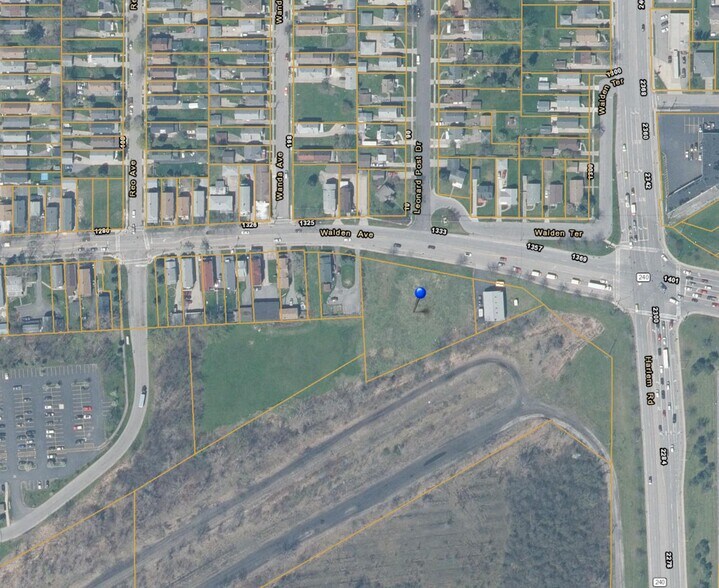 1345 Walden Ave, Cheektowaga, NY à vendre - Photo du bâtiment - Image 3 de 7