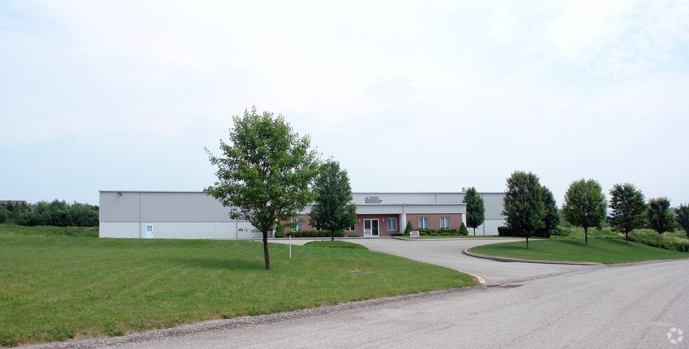 257 Cherry Hill Dr, Latrobe, PA à vendre - Photo du bâtiment - Image 3 de 4