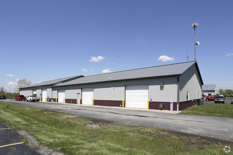 8762 Louisiana St, Merrillville, IN for lease - Building Photo - Image 3 of 3