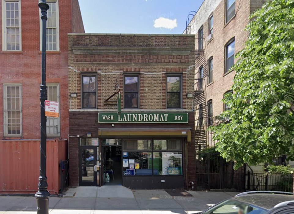 656 Vanderbilt Ave, Brooklyn, NY for lease Building Photo- Image 1 of 1