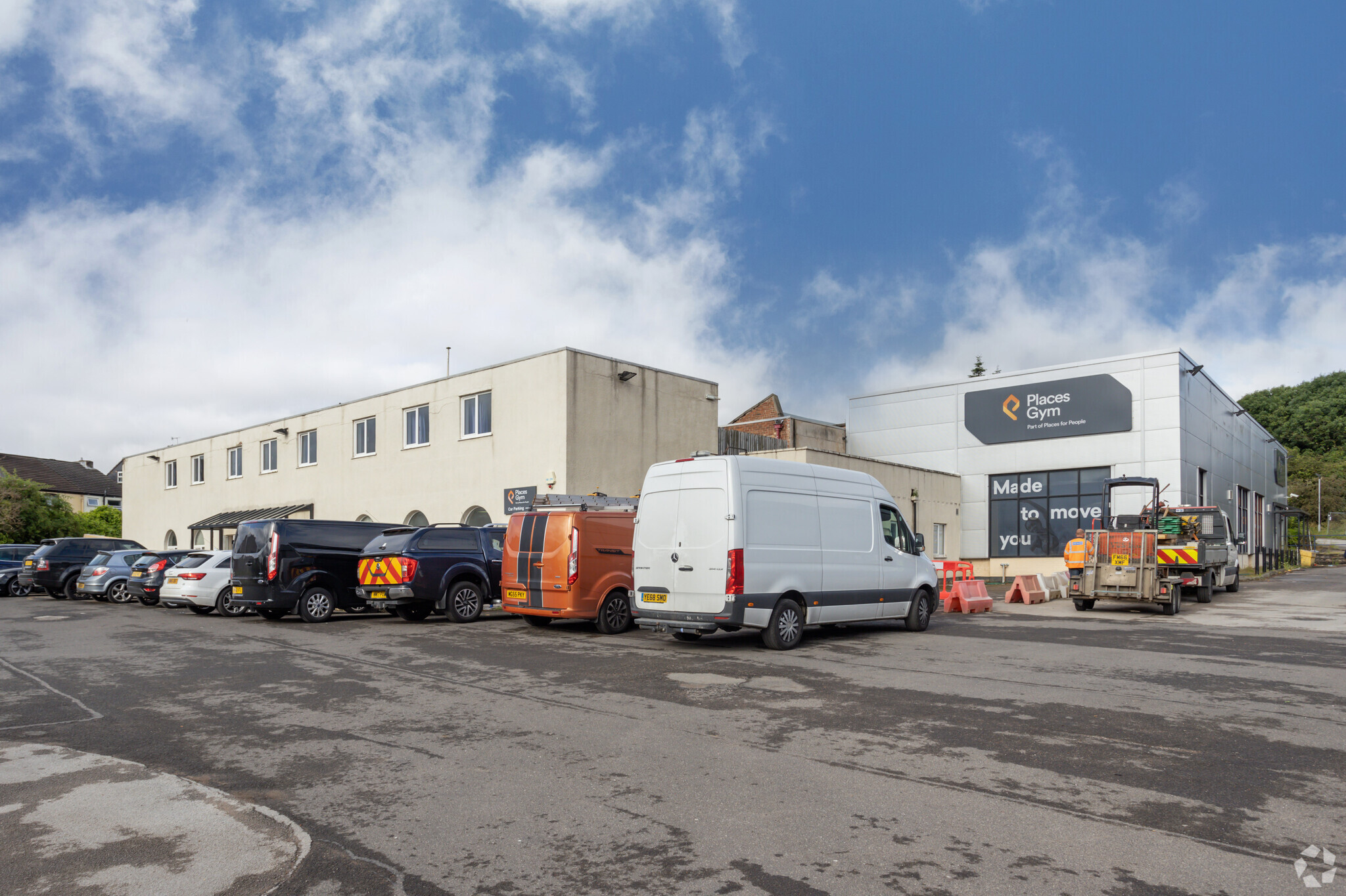 Sheffield Rd, Chesterfield for sale Primary Photo- Image 1 of 1