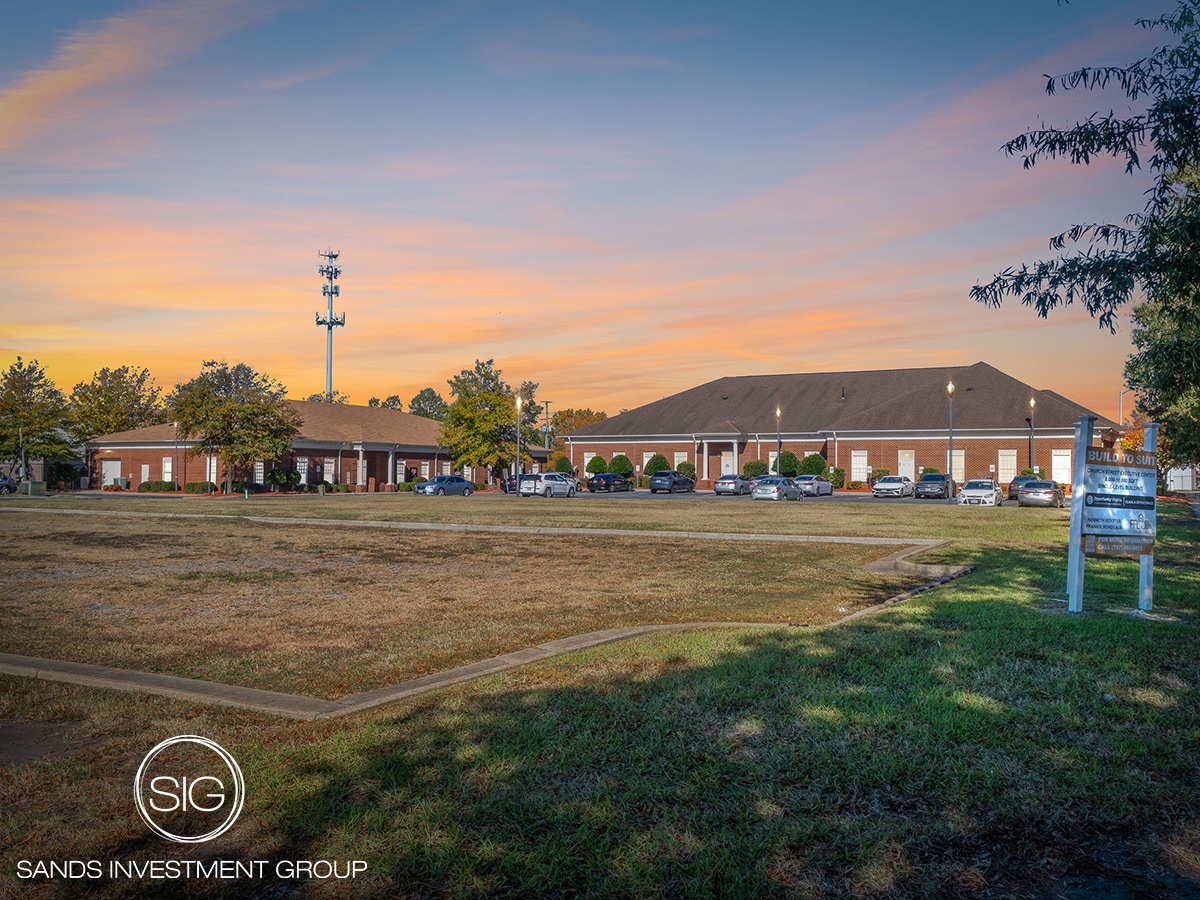 1711 Church St, Norfolk, VA for sale Primary Photo- Image 1 of 7