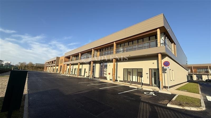Flex in Collégien for lease - Building Photo - Image 3 of 19