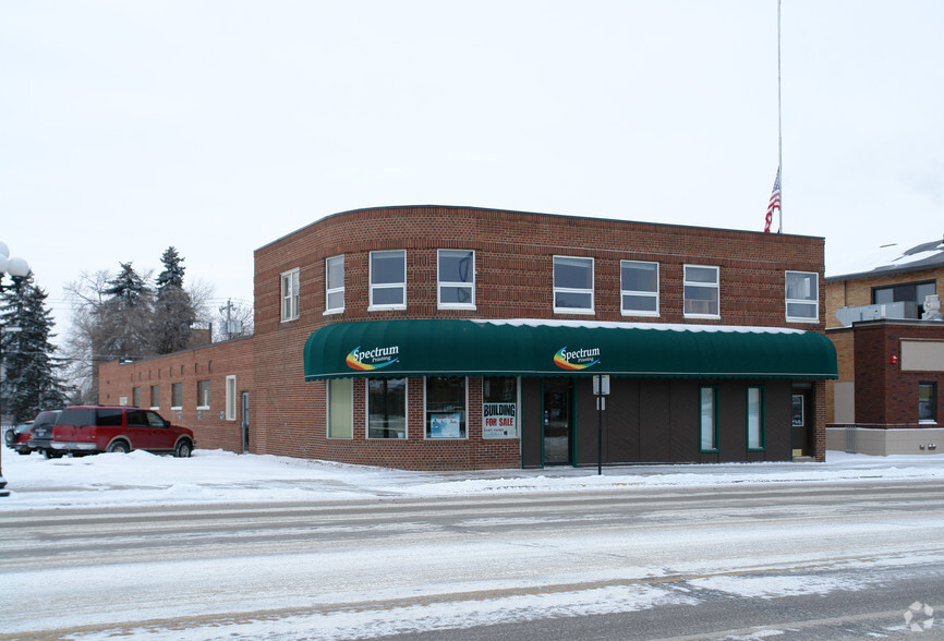 316 Broadway St, Alexandria, MN à vendre - Photo principale - Image 1 de 1