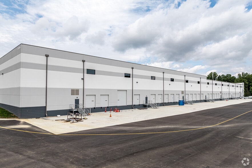 10387 Lakeridge Pky, Ashland, VA à louer - Photo principale - Image 1 de 15