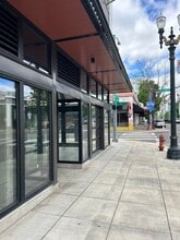 77 NE Grand Ave, Portland, OR for lease Building Photo- Image 1 of 4