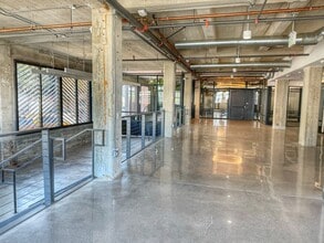 671 Mill St, Los Angeles, CA for lease Interior Photo- Image 2 of 5