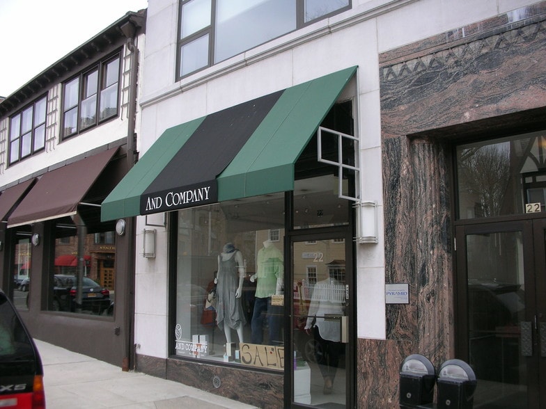 26-44 W Putnam Ave, Greenwich, CT for lease - Building Photo - Image 3 of 5