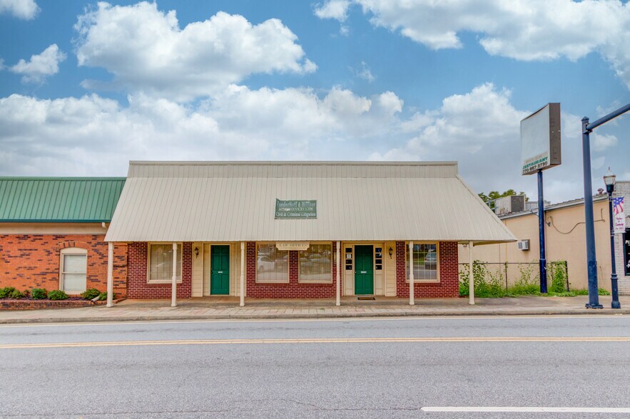 115 W Court House Sq, Cumming, GA à vendre - Photo du bâtiment - Image 3 de 21