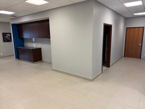 15 Chisholm Ave, St. Albert, AB à louer Photo intérieure- Image 2 de 22