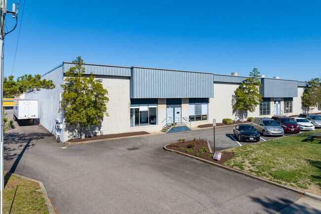 Plus de détails pour 4300-4326 Eubank Rd, Richmond, VA - Industriel à louer