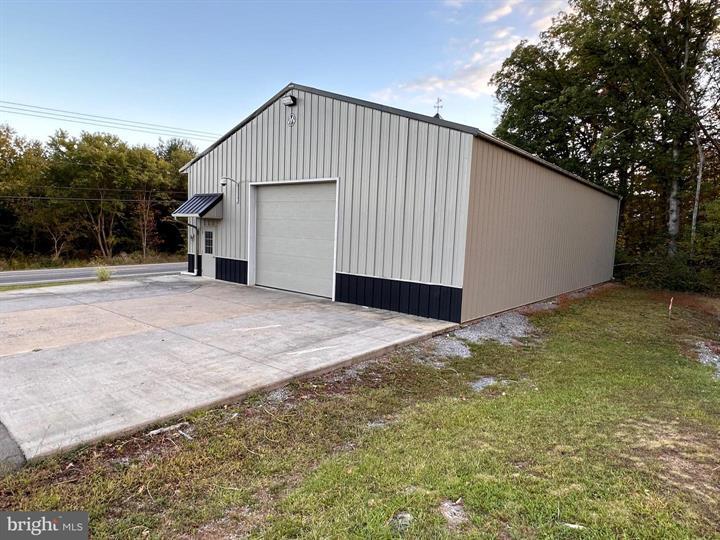 4782 Valley Rd, Berkeley Springs, WV for lease - Building Photo - Image 2 of 5