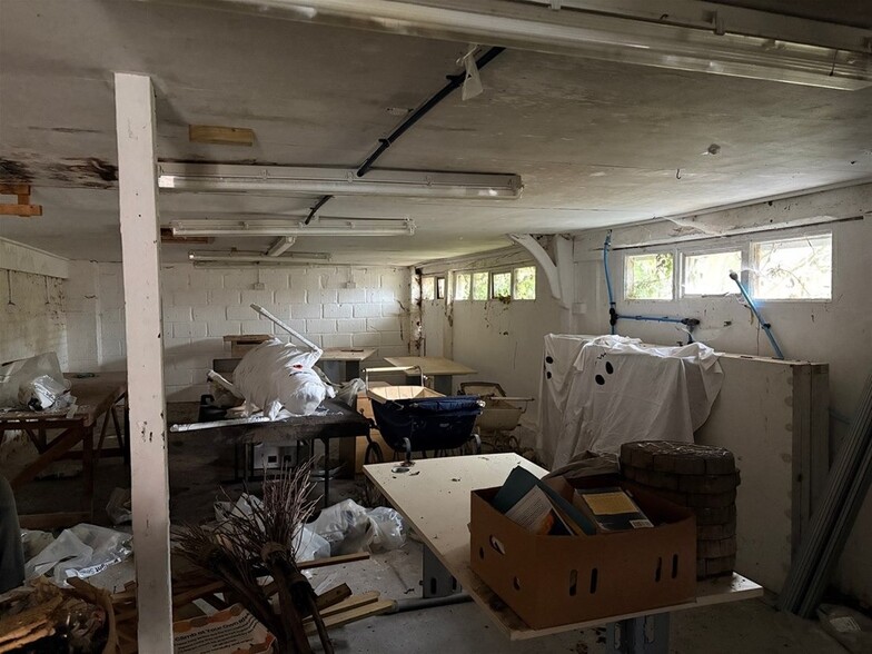 Industrial in The Hatchery, Beale Park, Church Lane, Goring for lease - Interior Photo - Image 2 of 2